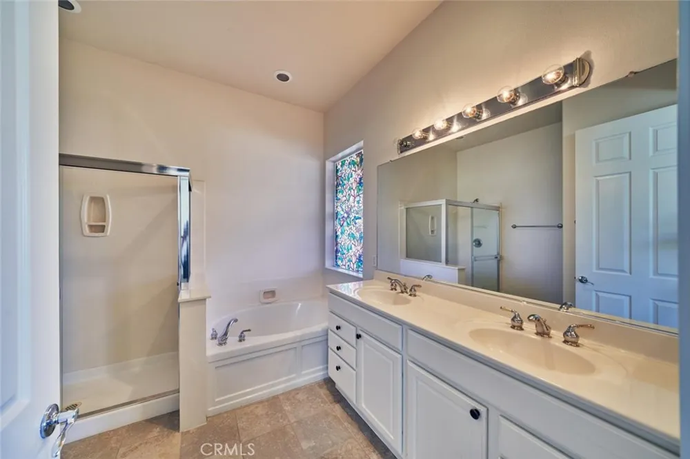 1034 Riviera Court Beaumont, CA 92223
