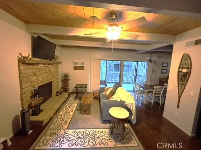 207 Cool Creek Lake Arrowhead, CA 92352