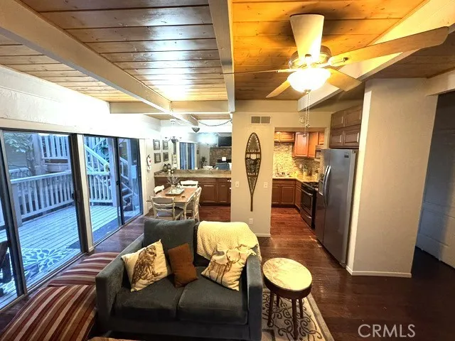 207 Cool Creek Lake Arrowhead, CA 92352