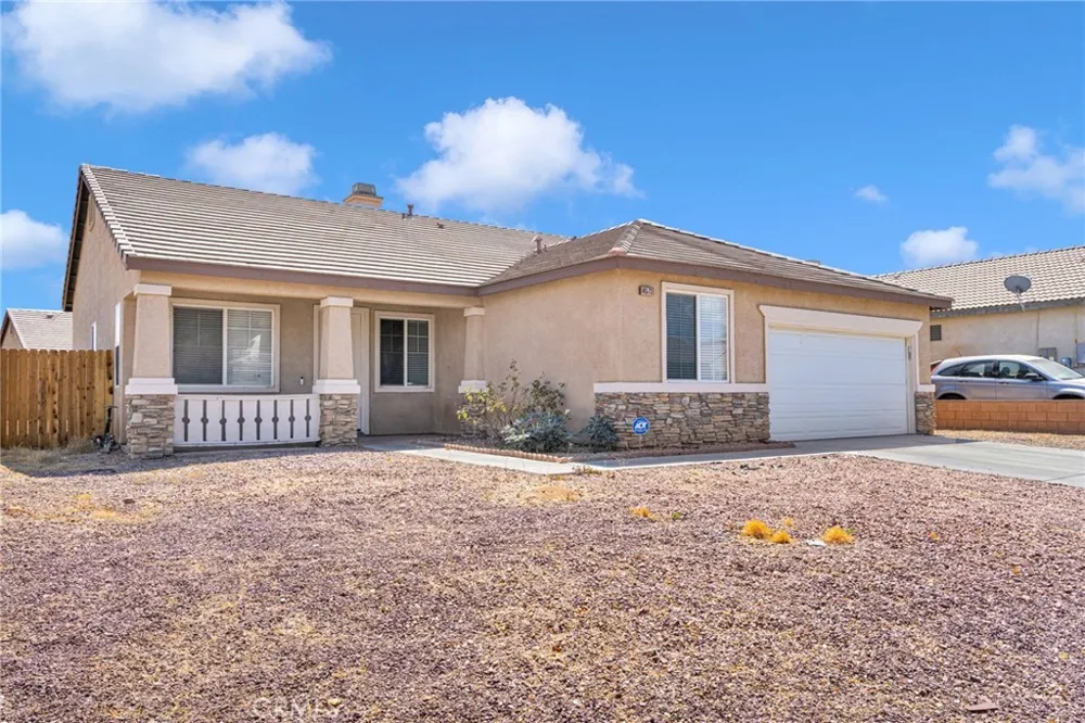 14573 Handsdale Street Adelanto, CA 92301