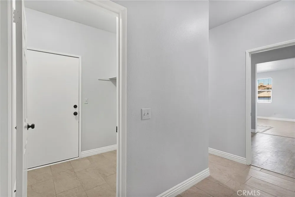 14573 Handsdale Street Adelanto, CA 92301