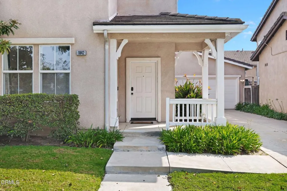 1842 Sonata Drive Oxnard, CA 93030