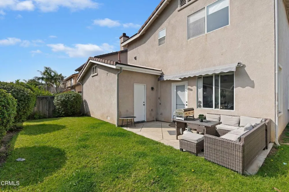 1842 Sonata Drive Oxnard, CA 93030