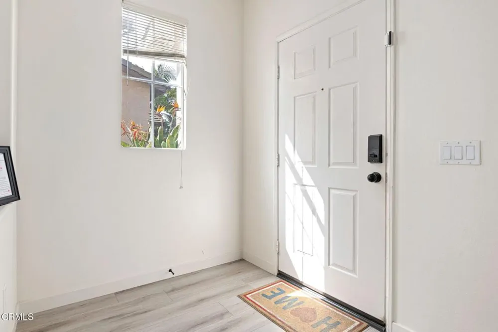 1842 Sonata Drive Oxnard, CA 93030