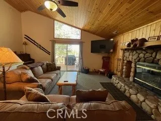 1416 Klamath Road Big Bear City, CA 92314