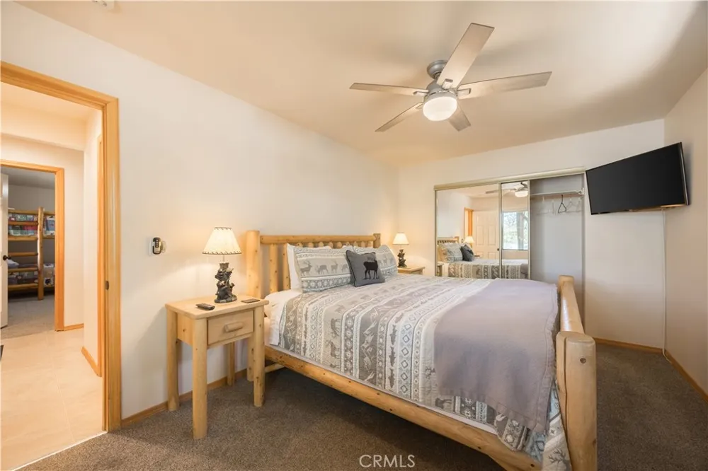 1416 Klamath Road Big Bear City, CA 92314