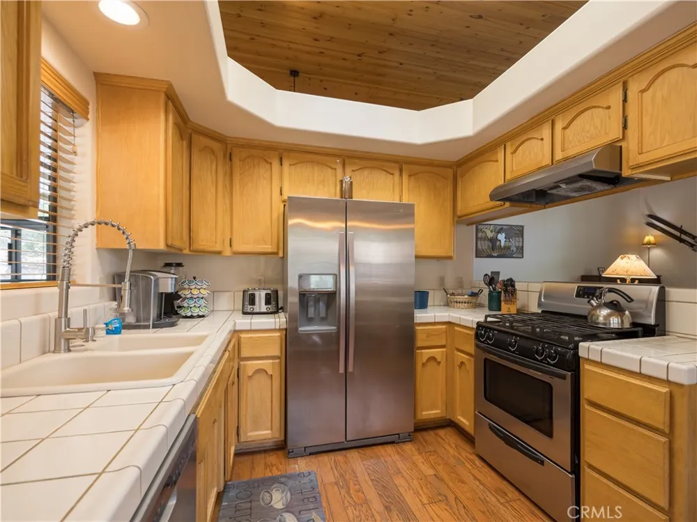 1416 Klamath Road Big Bear City, CA 92314