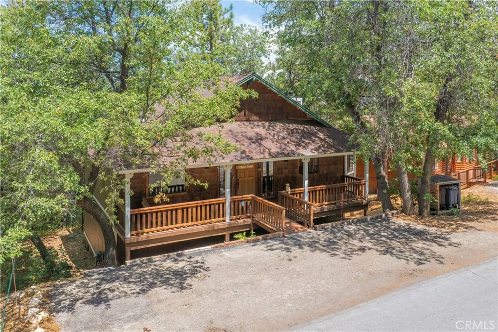 1416 Klamath Road Big Bear City, CA 92314