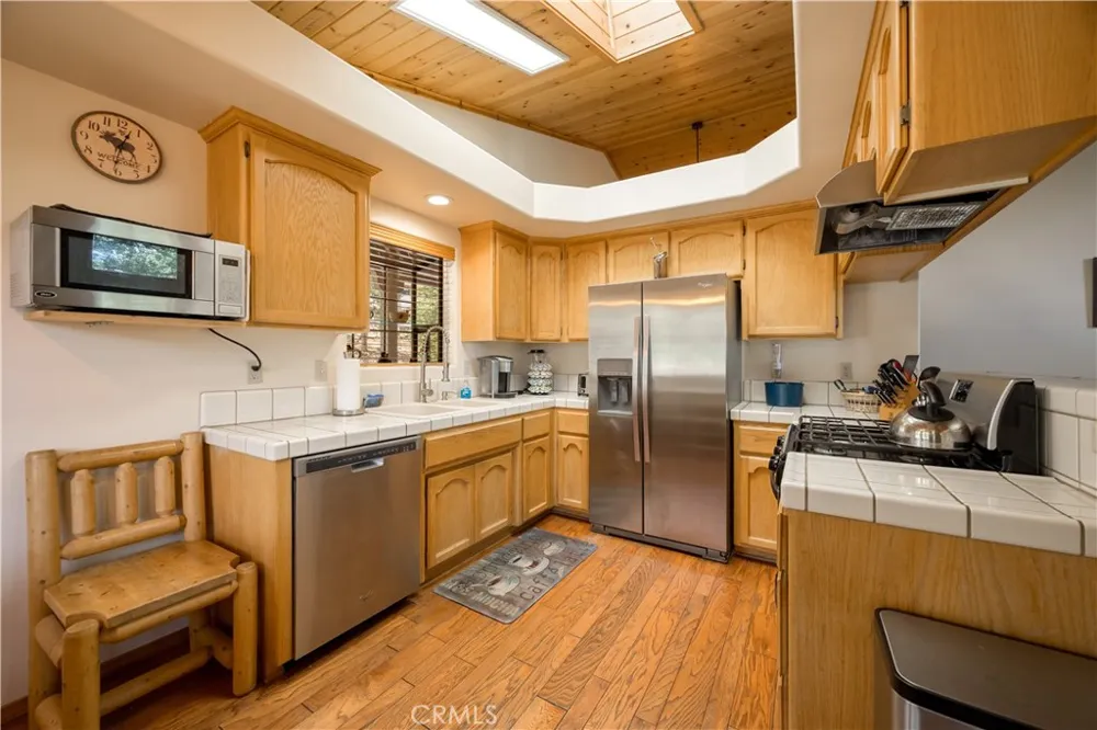 1416 Klamath Road Big Bear City, CA 92314