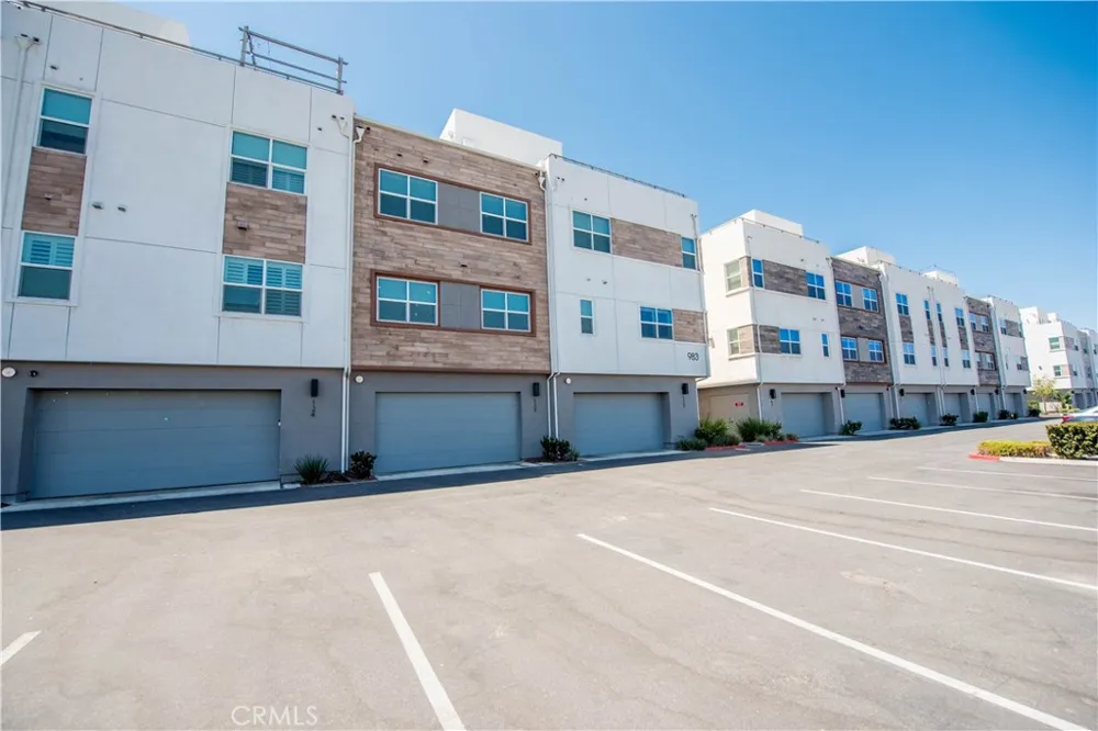 983 E Mason Lane #123 Anaheim, CA 92805