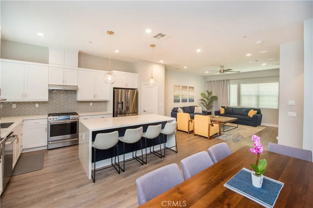 983 E Mason Lane #123 Anaheim, CA 92805