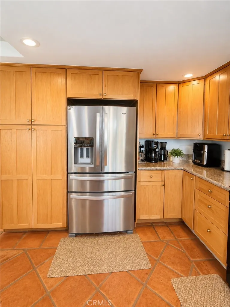 376 E 12th Beaumont, CA 92223