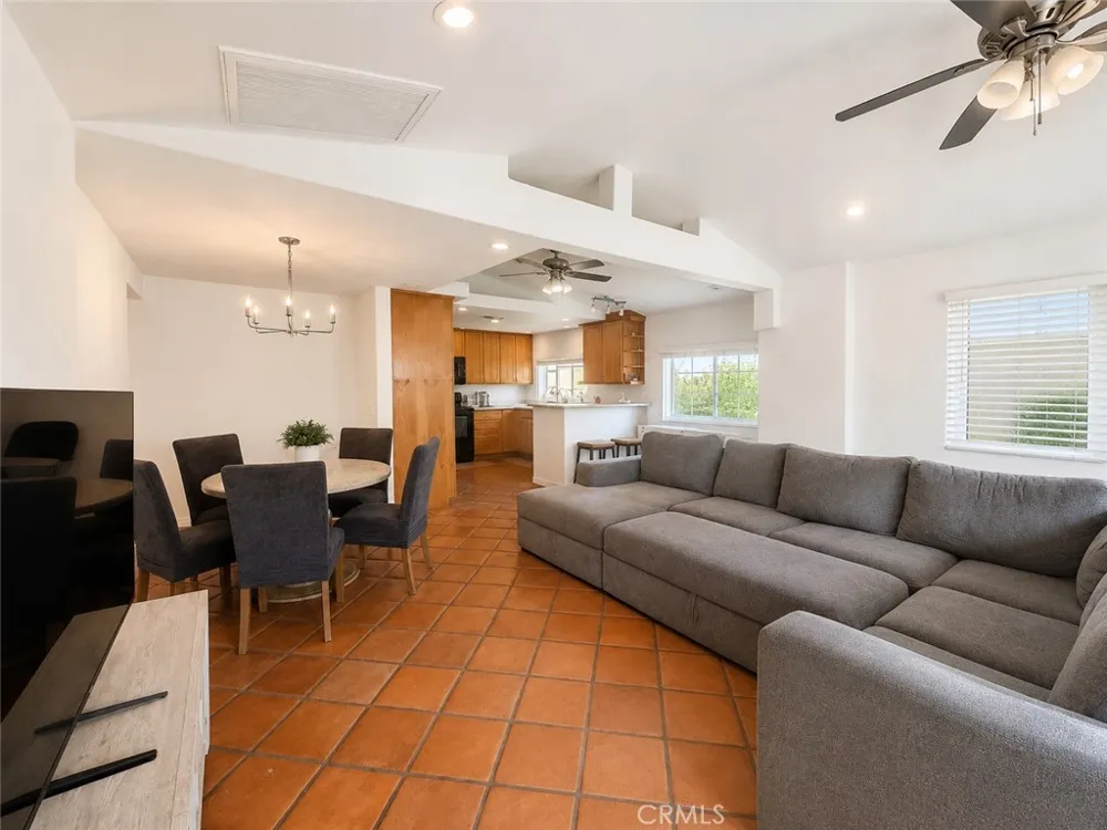 376 E 12th Beaumont, CA 92223
