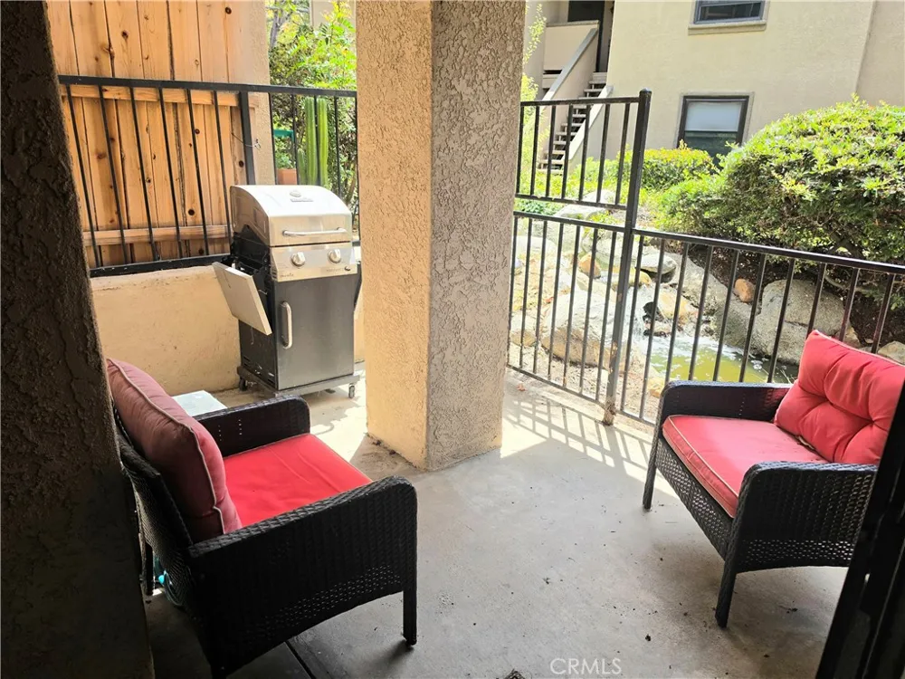 1072 Calle Del Cerro San Clemente, CA 92672
