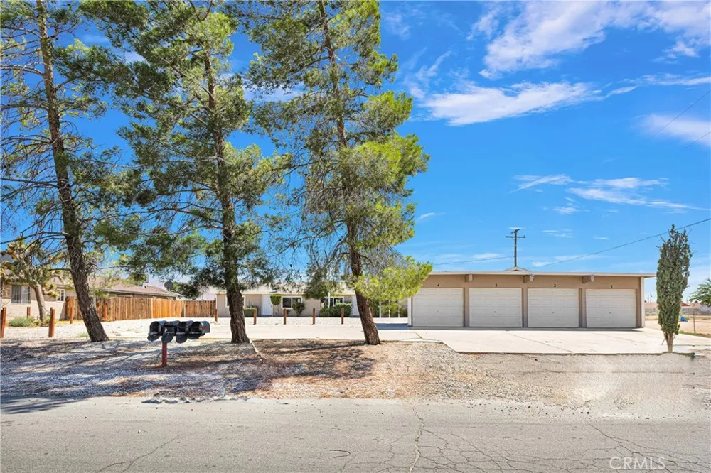20933 Sioux Road #2 Apple Valley, CA 92308