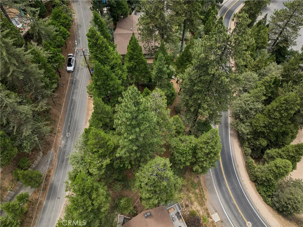 San Moritz (0 Horst) Crestline, CA 92325