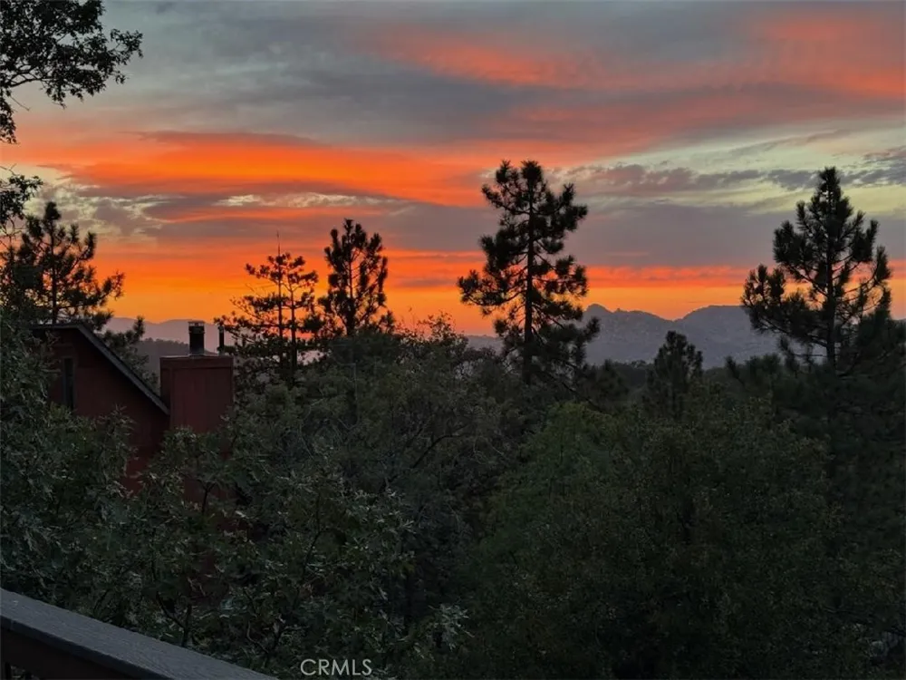 28975 Lassen Lake Arrowhead, CA 92352