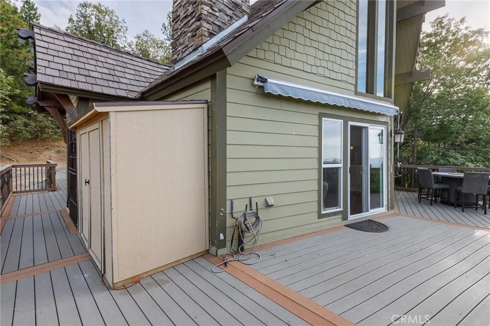 28975 Lassen Lake Arrowhead, CA 92352