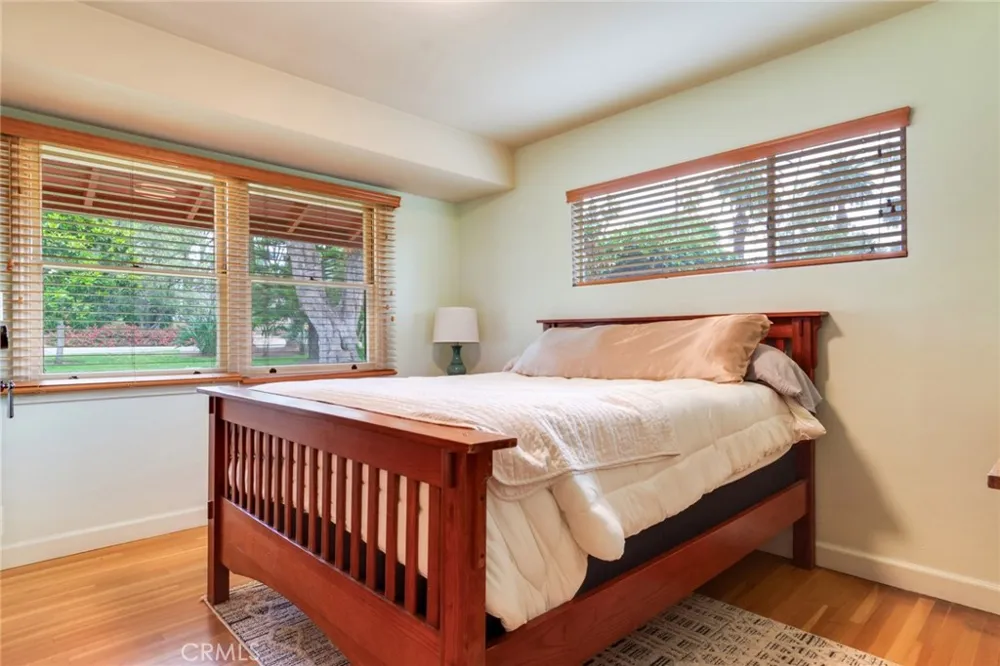 2886 Mcallister Riverside, CA 92503