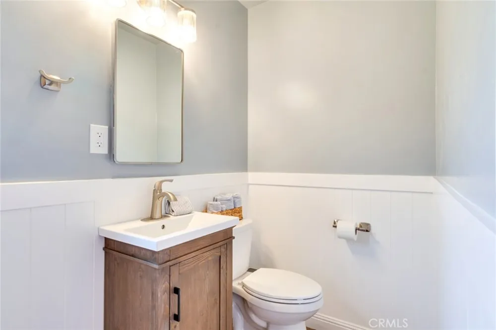 2886 Mcallister Riverside, CA 92503