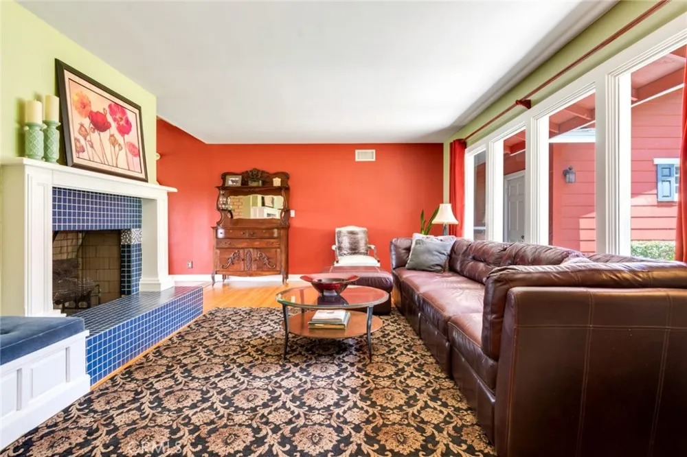 2886 Mcallister Riverside, CA 92503