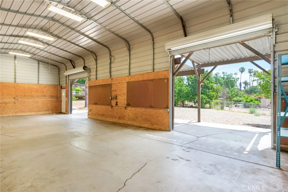2886 Mcallister Riverside, CA 92503