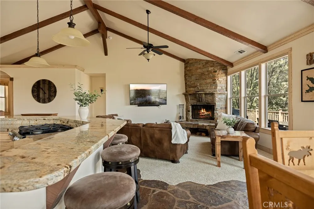 27920 Matterhorn Lake Arrowhead, CA 92352