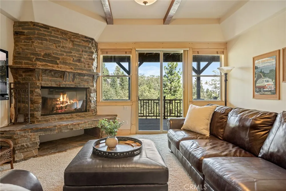 27920 Matterhorn Lake Arrowhead, CA 92352