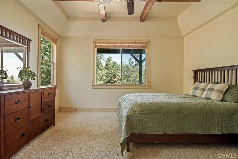 27920 Matterhorn Lake Arrowhead, CA 92352