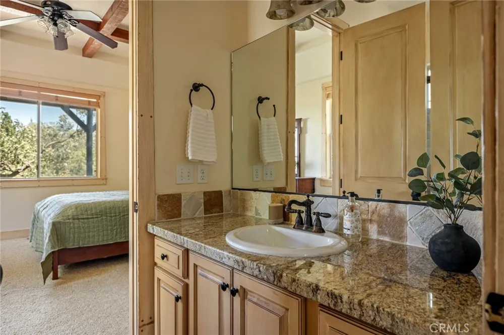 27920 Matterhorn Lake Arrowhead, CA 92352