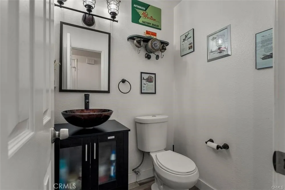 875 Endicott Claremont, CA 91711