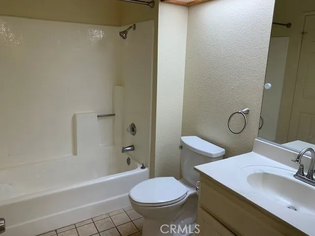 1365 Crafton Avenue Mentone, CA 92359