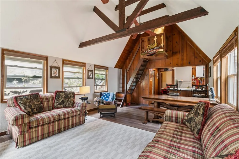 28815 Cedar Lake Arrowhead, CA 92352