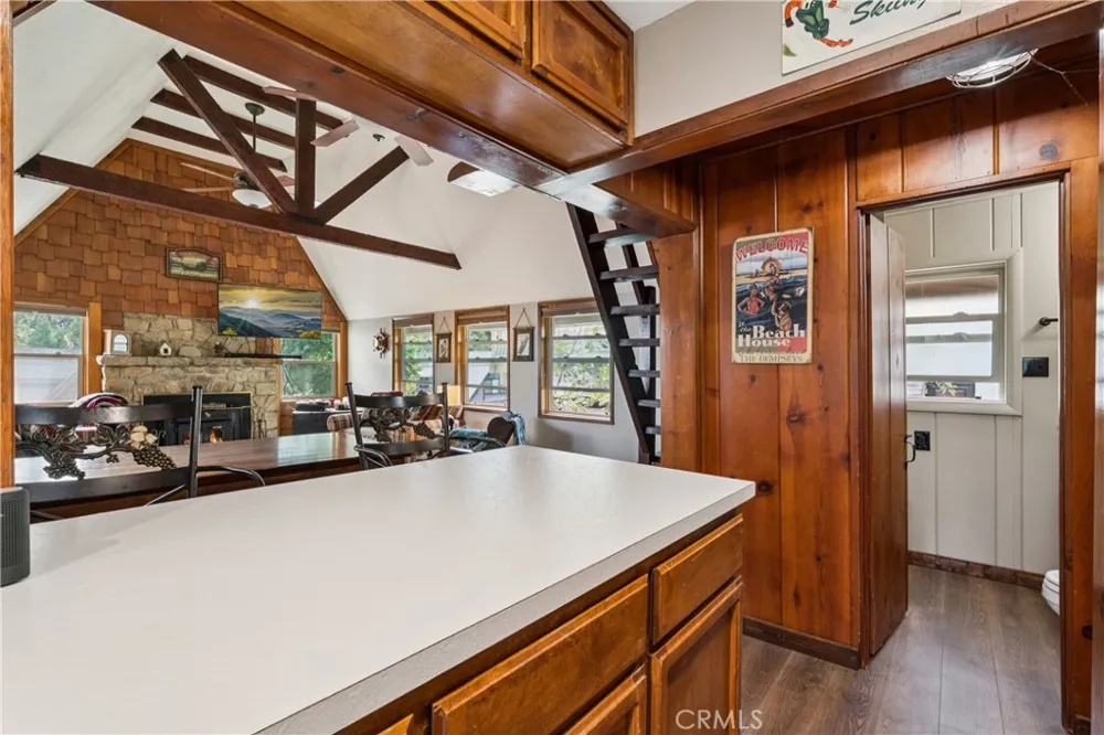 28815 Cedar Lake Arrowhead, CA 92352