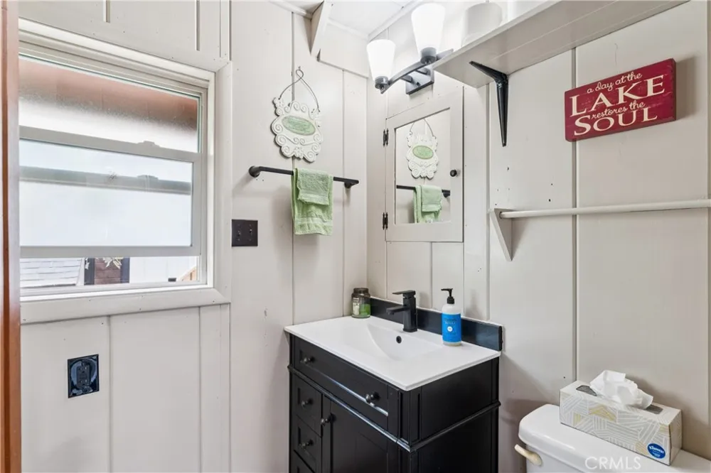 28815 Cedar Lake Arrowhead, CA 92352