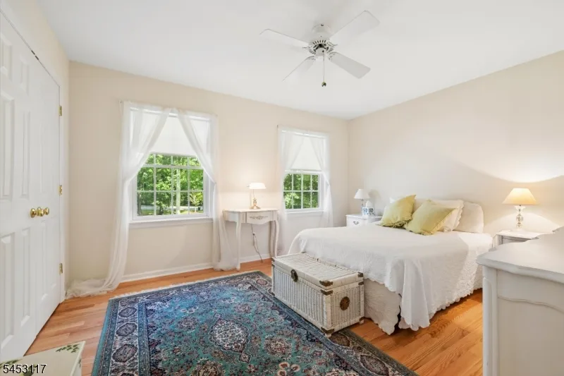 48 Ascot Dr Washington, NJ 07853