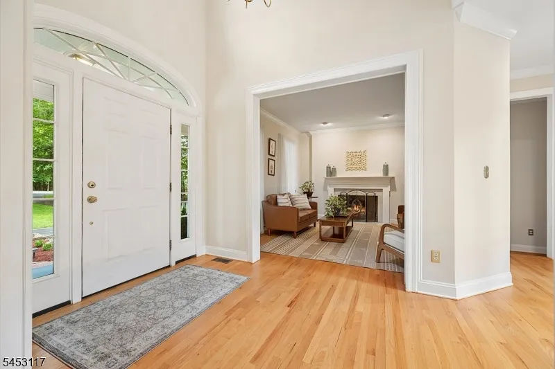 48 Ascot Dr Washington, NJ 07853