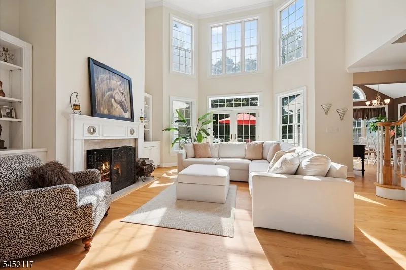 48 Ascot Dr Washington, NJ 07853