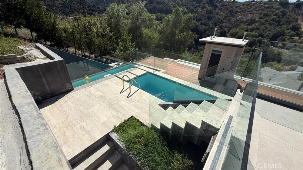 3901 Avenida Del Sol Studio City, CA 91604