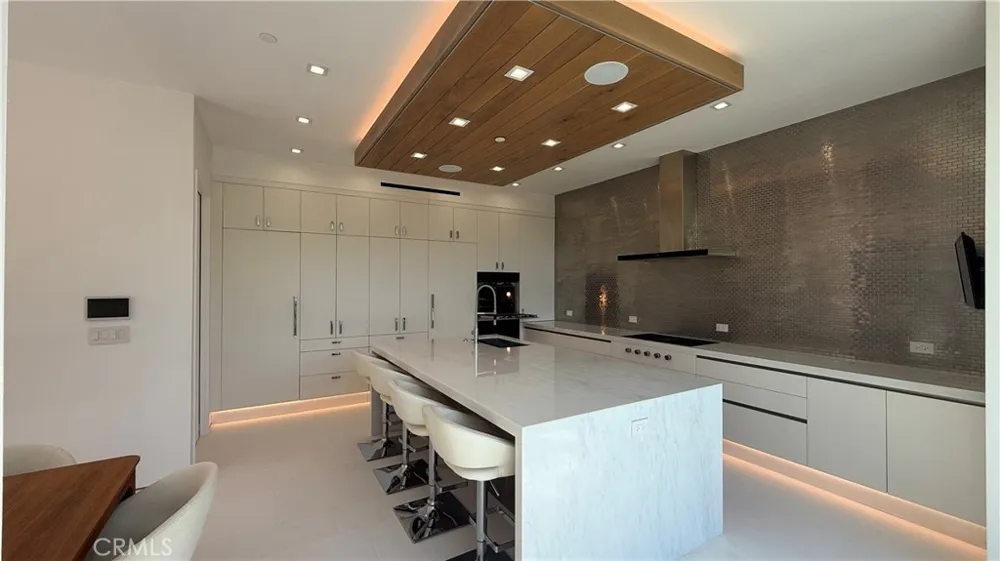 3901 Avenida Del Sol Studio City, CA 91604