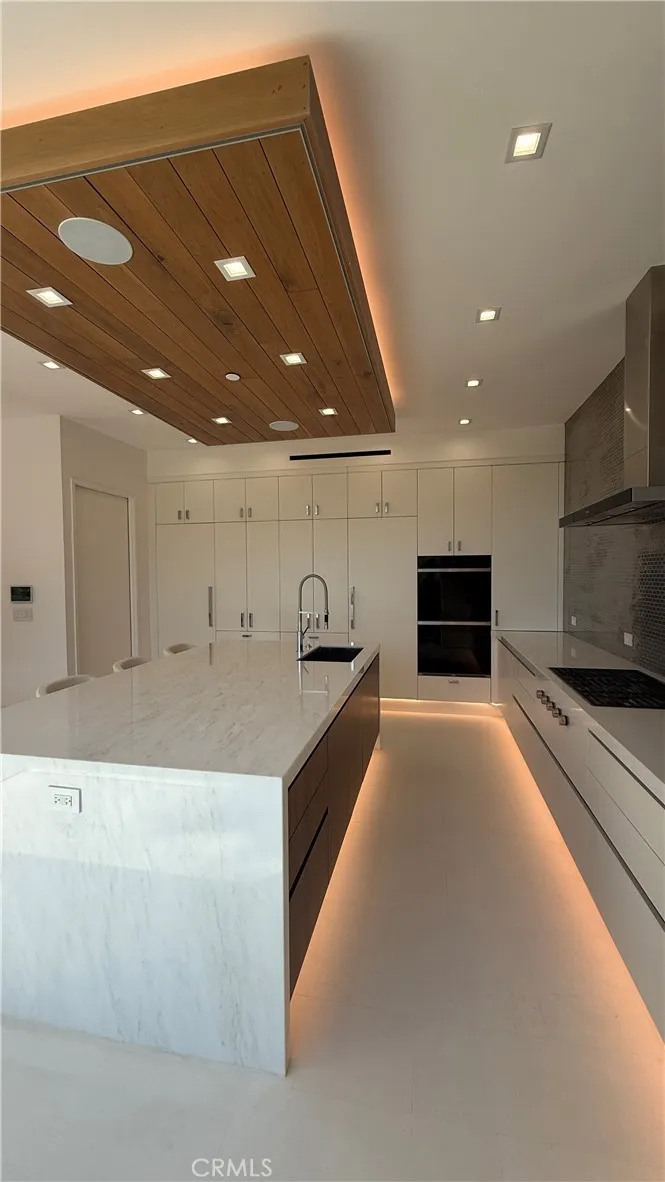 3901 Avenida Del Sol Studio City, CA 91604