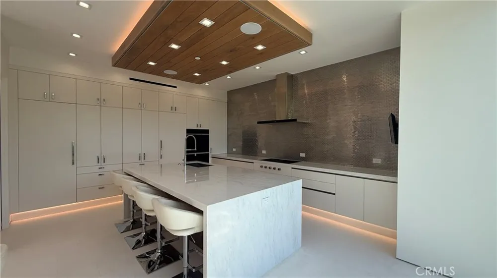 3901 Avenida Del Sol Studio City, CA 91604
