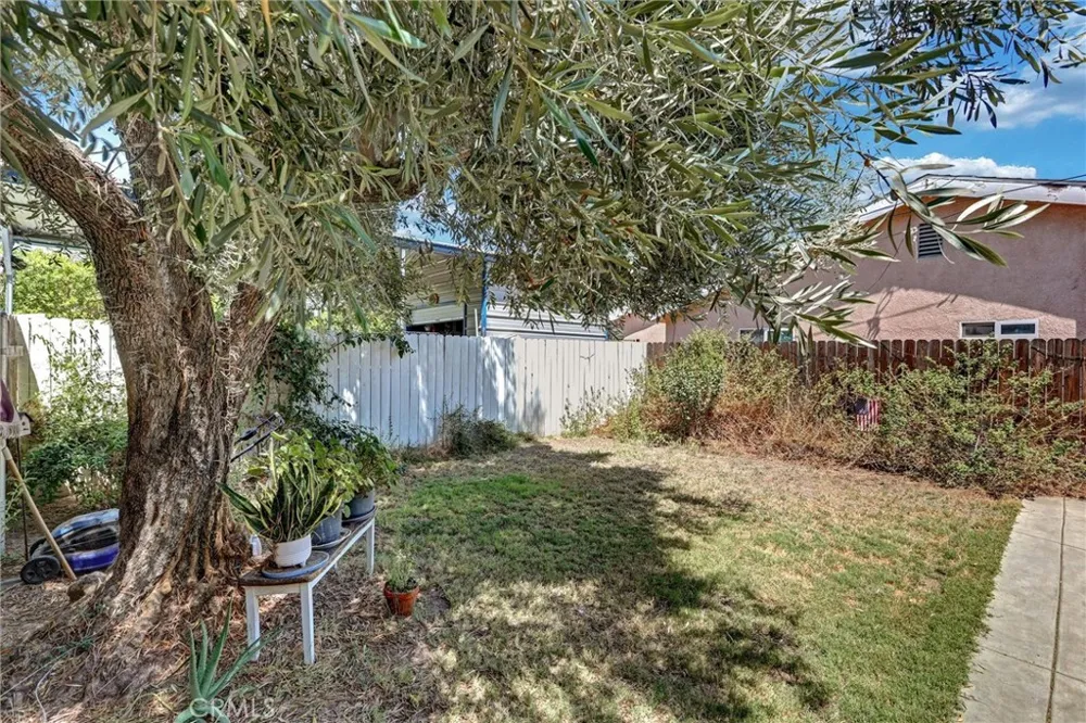 235 E M Colton, CA 92324