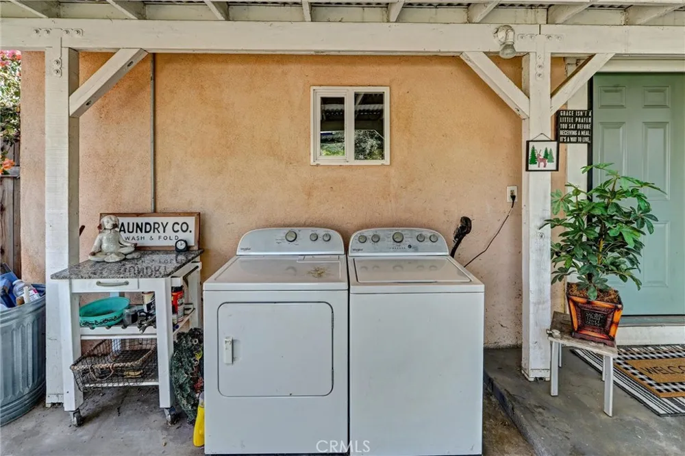 235 E M Colton, CA 92324
