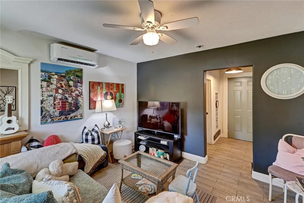 235 E M Colton, CA 92324