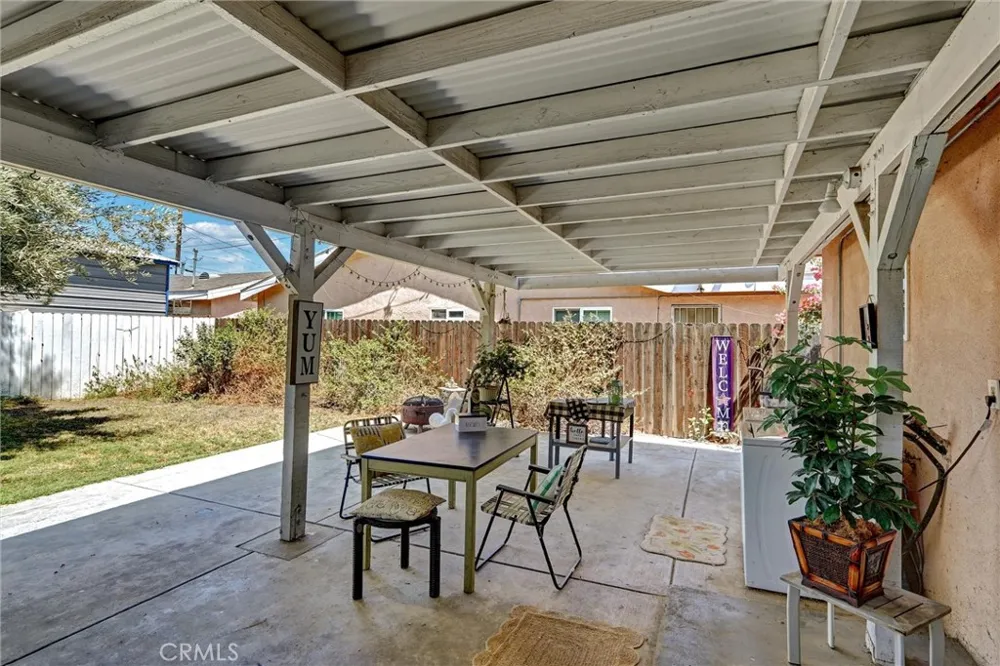 235 E M Colton, CA 92324