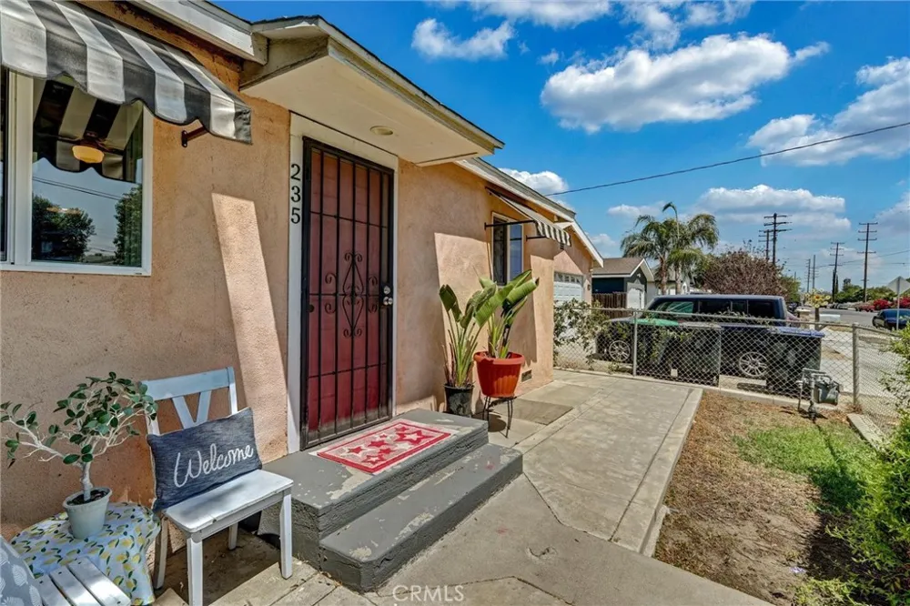 235 E M Colton, CA 92324