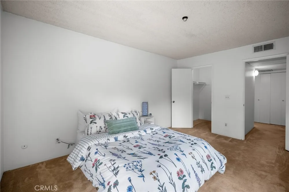 8120 Raintree Circle Culver City, CA 90230