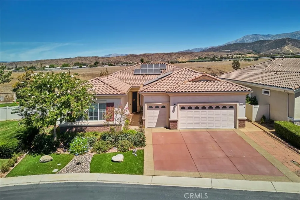 1192 Lantana Beaumont, CA 92223