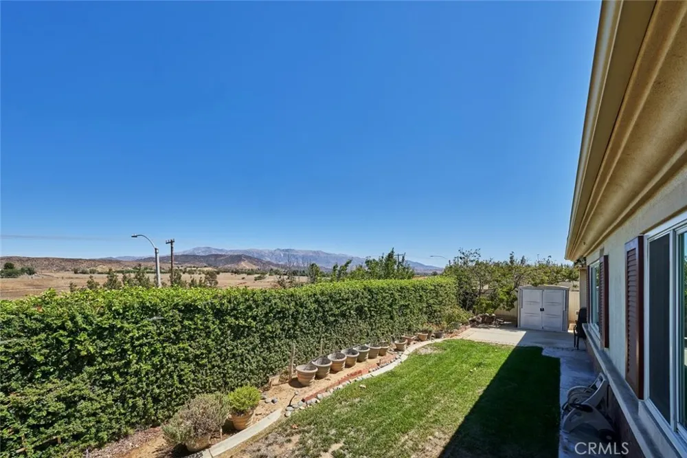 1192 Lantana Beaumont, CA 92223
